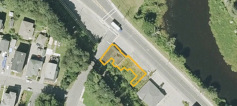 36 Main St