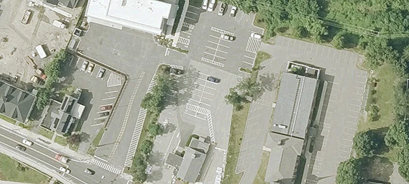 986 Main St