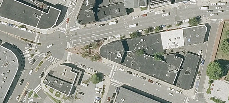 1 Salem St