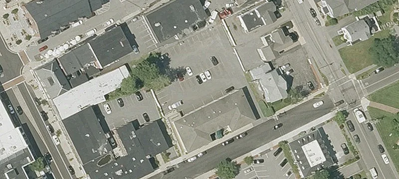 28 Chestnut St