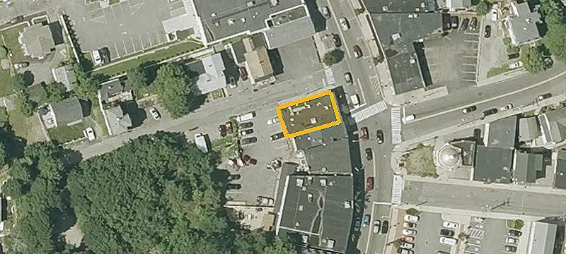 494 Main St