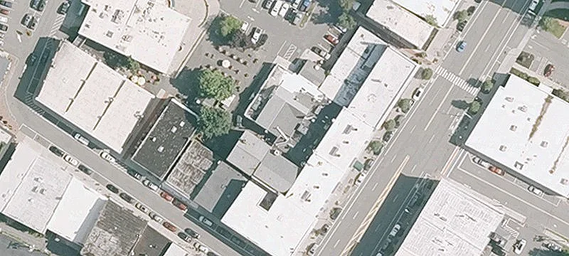 284 Main St