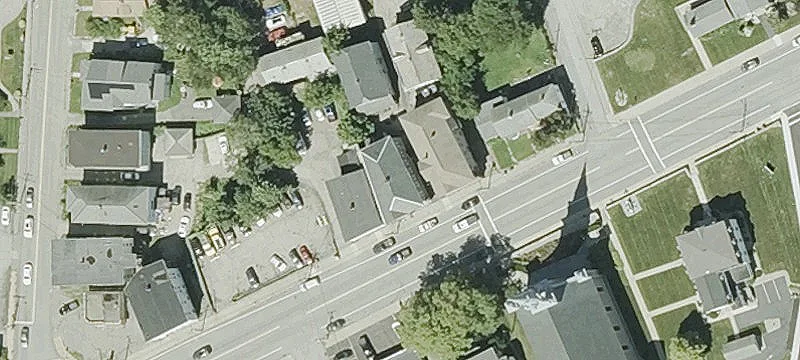 11 Main St