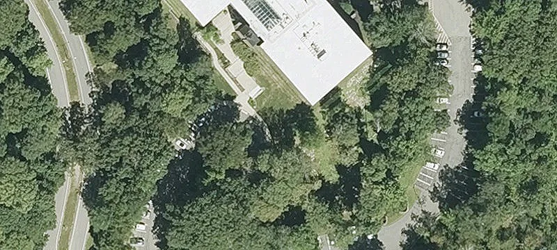 1800 Park Dr