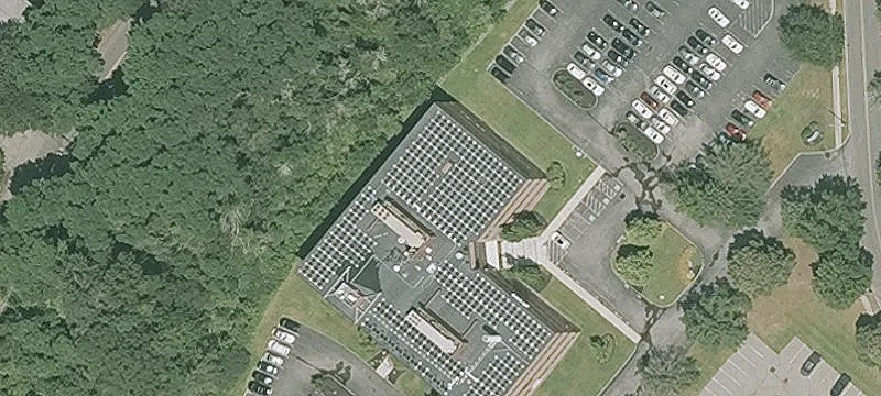 8 Essex Ctr Dr