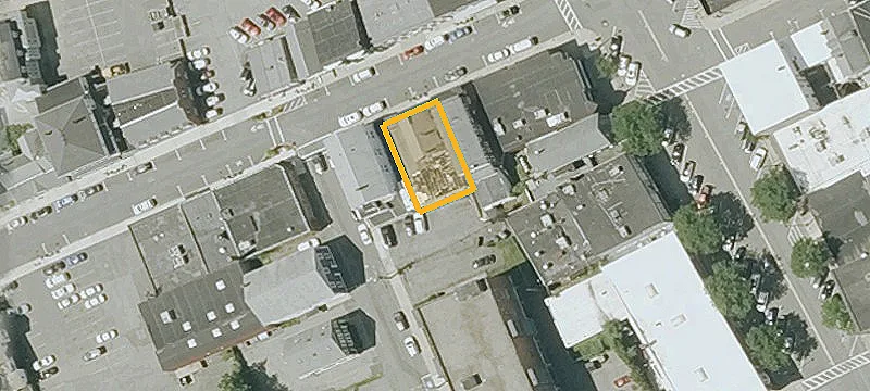 46 Foster St