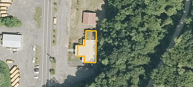 384 Huntington Rd