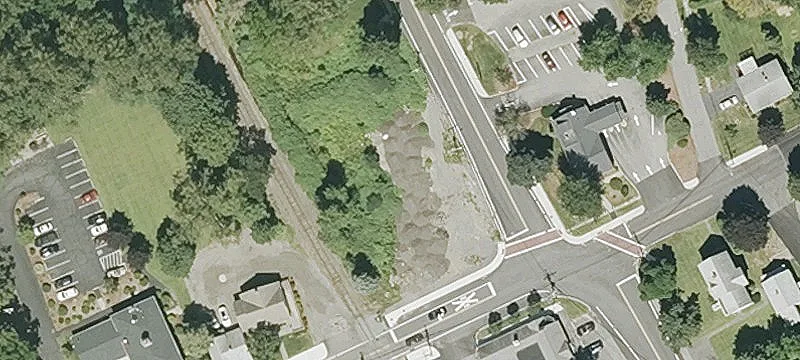 2 Main St