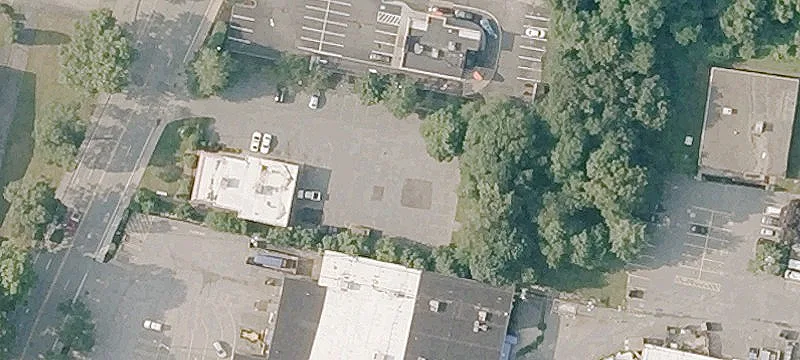 307 Elsbree St