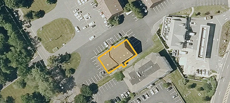 1 Cabot Pl, Unit 9