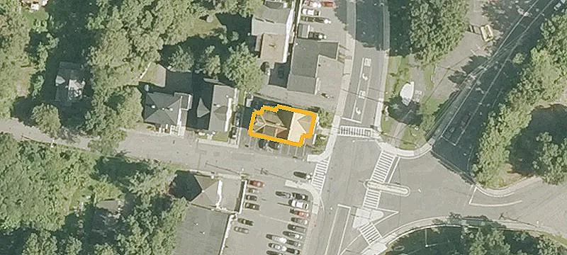 6 Main St
