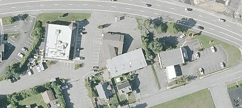 115 Huttleston Ave