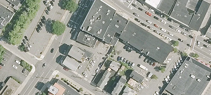 3 Main St