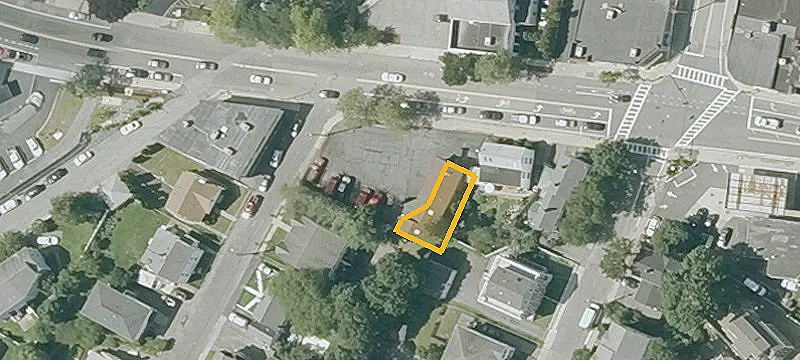 356 Main St