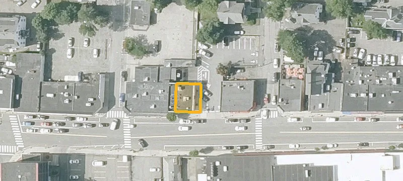 859 Main St