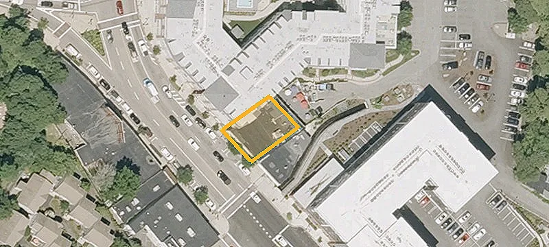 5 Commercial St