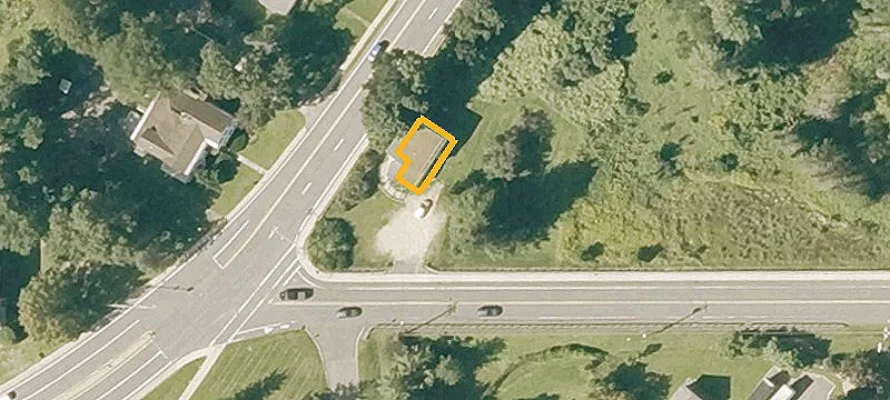 240 Main St