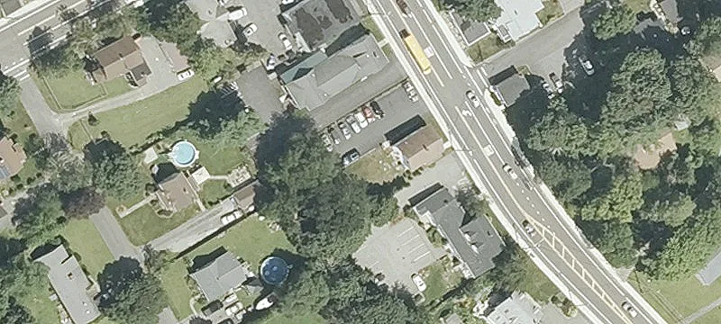 651 Fall Riv Ave