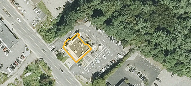 638 Main St