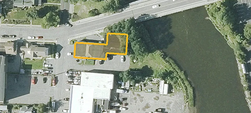 156 Riv Rd