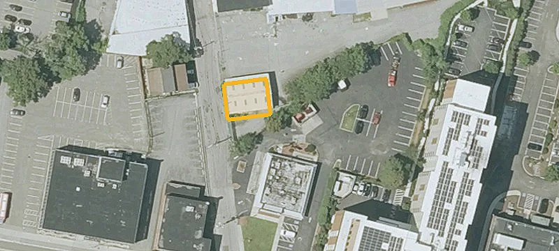 10th Smith Pl