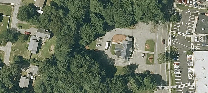 352 Middlesex Ave