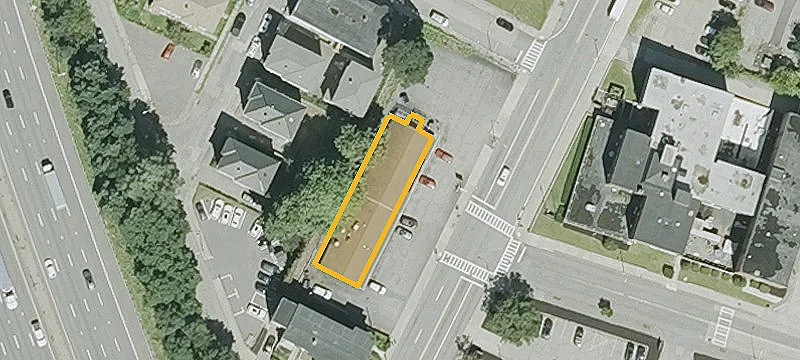 110 Lincoln St