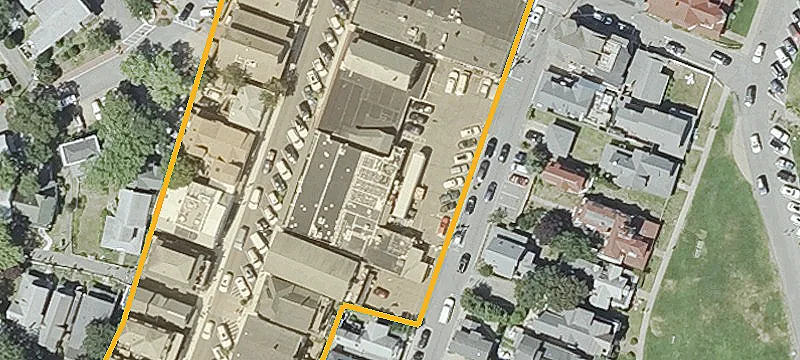36 Circuit Ave