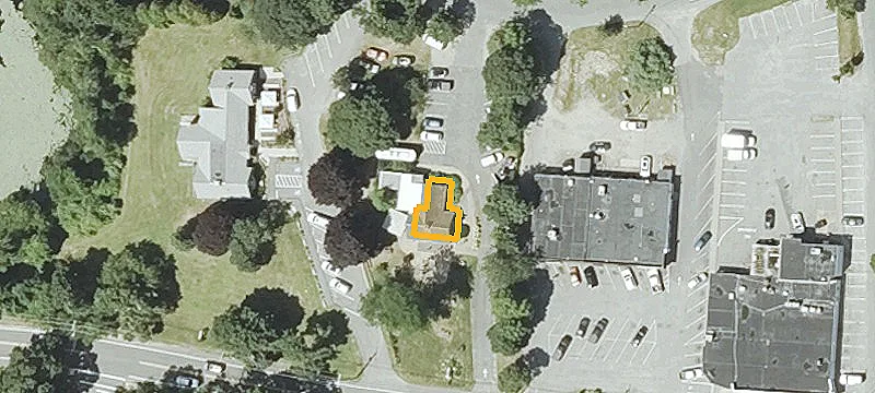 326 Falmouth Hwy