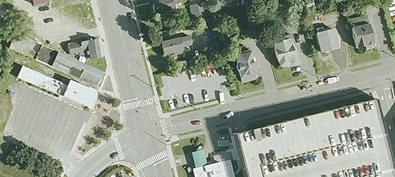 76 Wahconah St