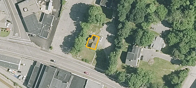 1048 Main St