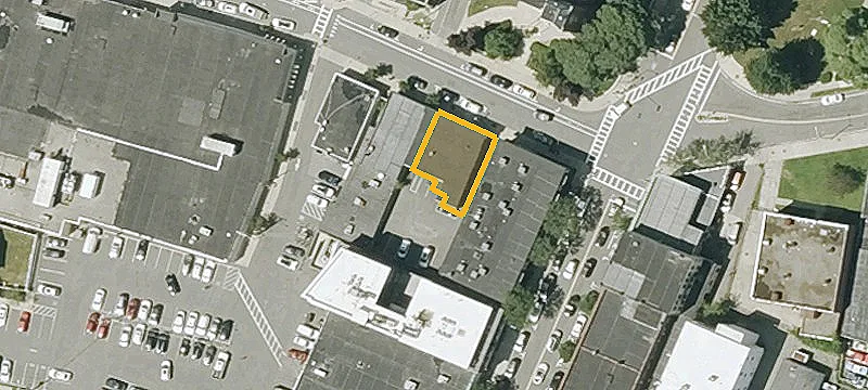 12-16 Essex St