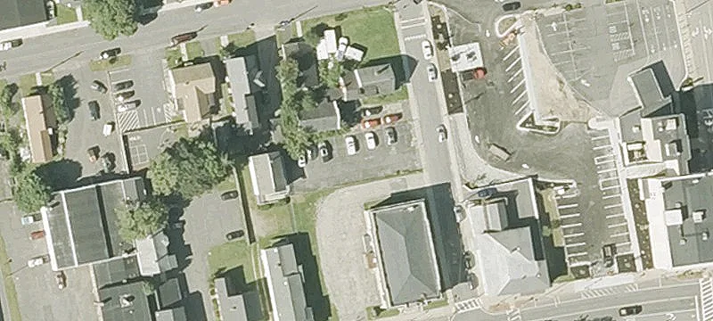 28 Church St