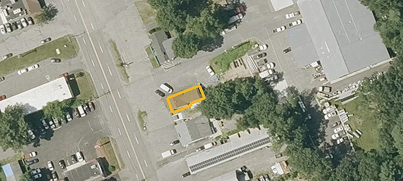 215 Main St