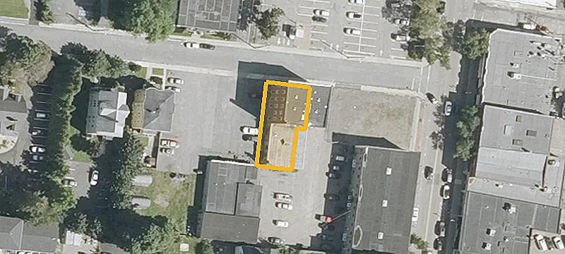 12 Church St