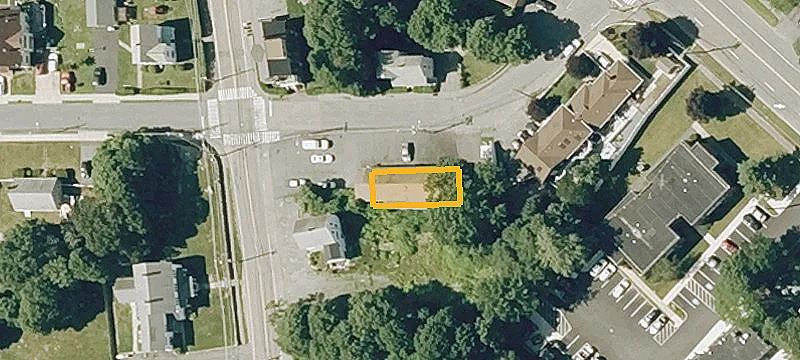 210 Pleasant St