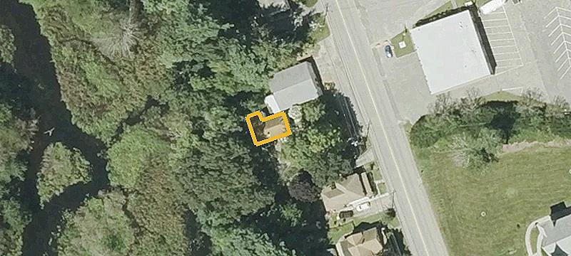 663 Main St