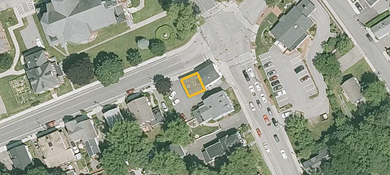 159 Main St
