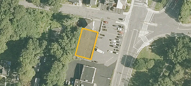 162 Main St