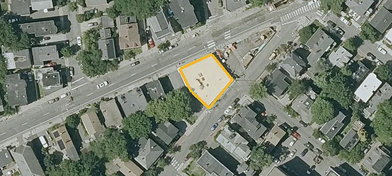 53 Pleasant St