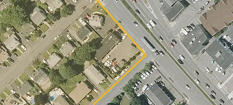 220 Squire Rd
