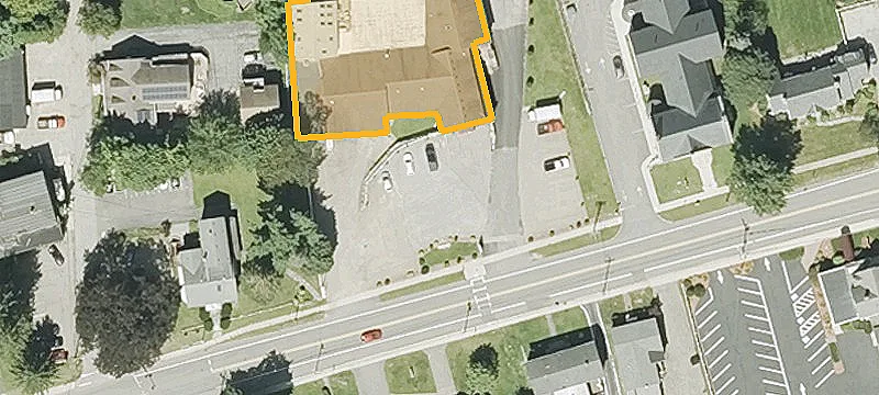 1150 Main St