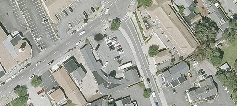 627 Main St
