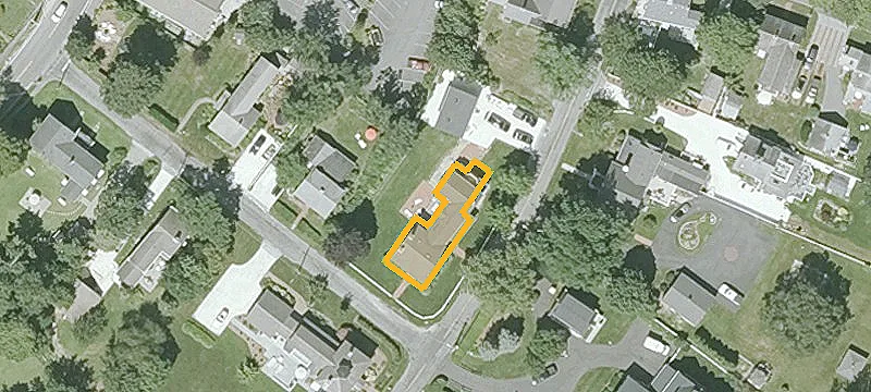 33 Pleasant St
