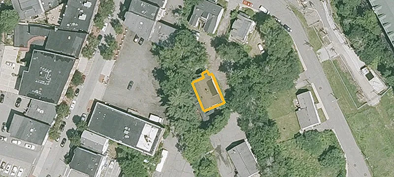 11 12th Ml St