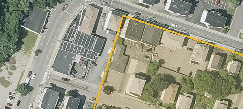 11-15 Dean St