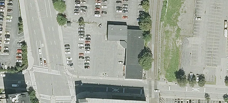 90 Thomas St