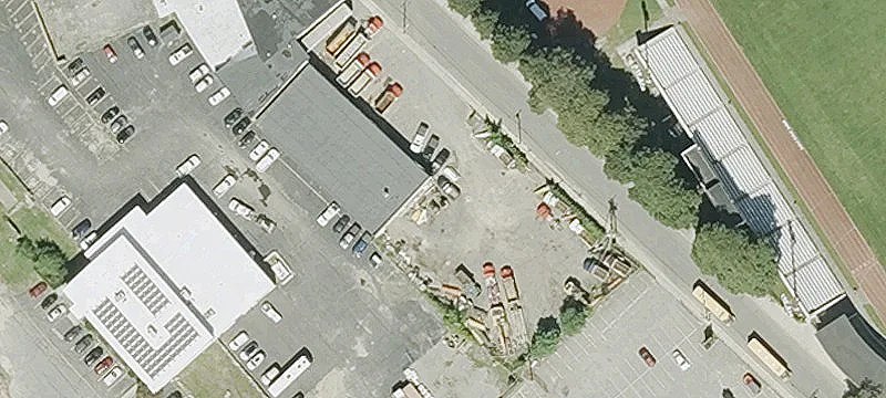 402 Broad St