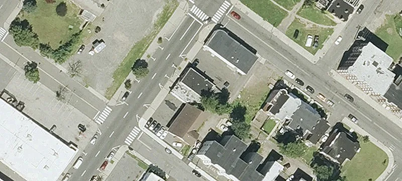 528 High St