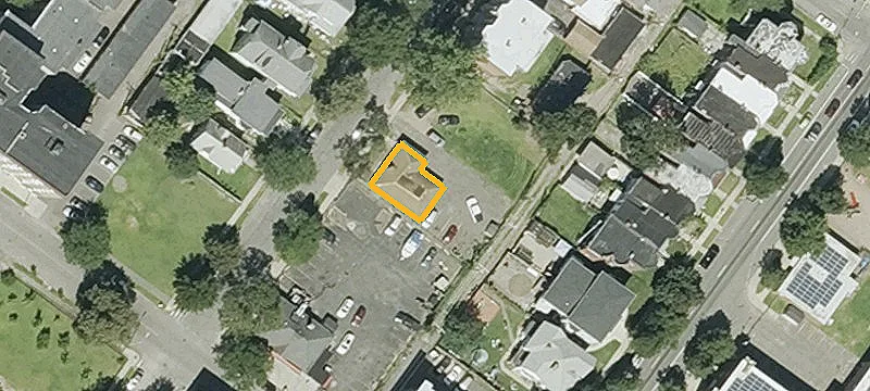 170 Oak St